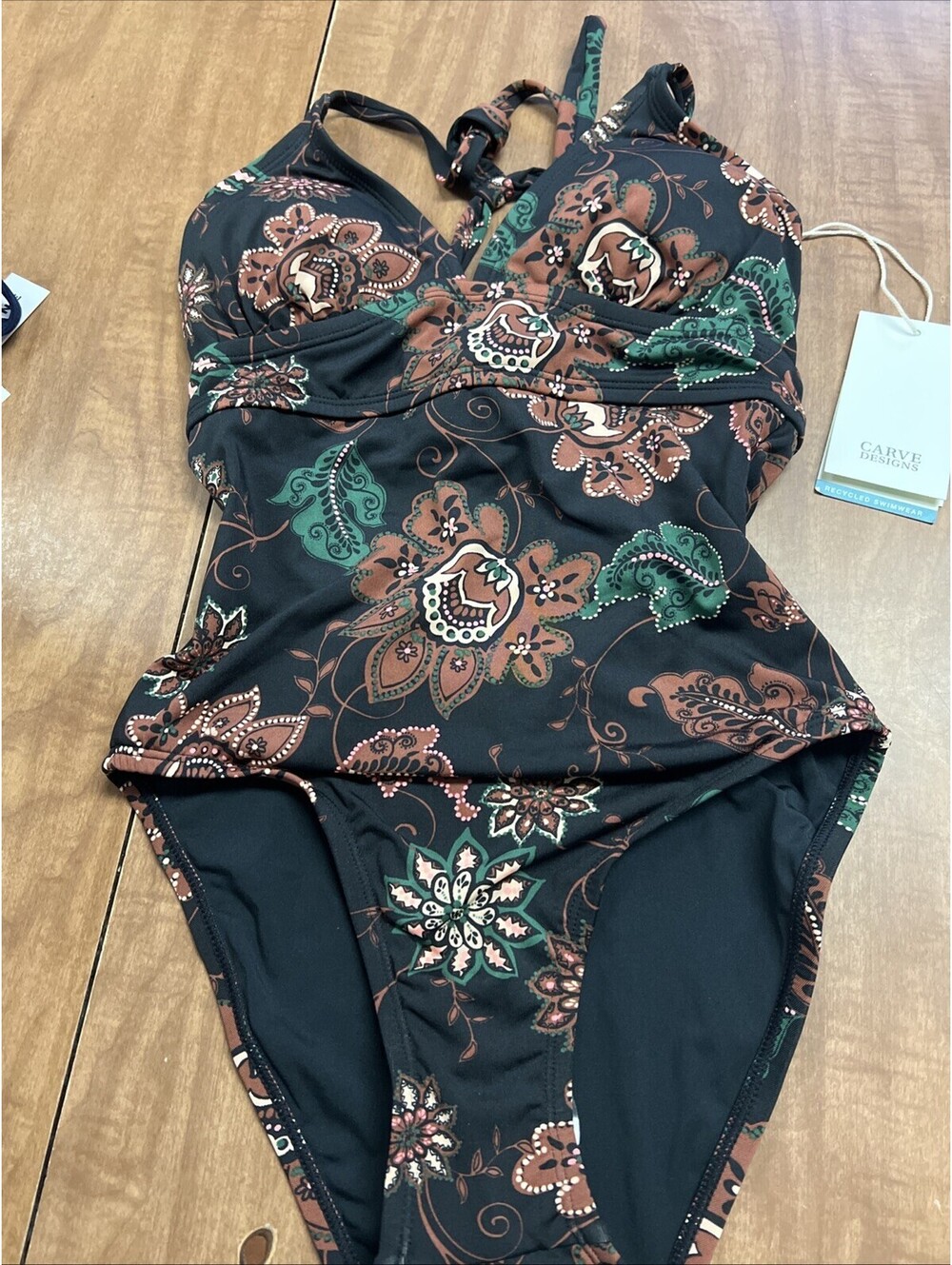 Carve Designs Women's Black Printed V-Neck Dahlia One Piece Swimwear Size XS